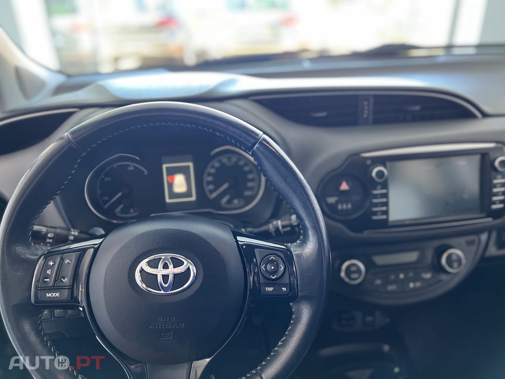Toyota Yaris 1.5 HSD Comfort+P.Style