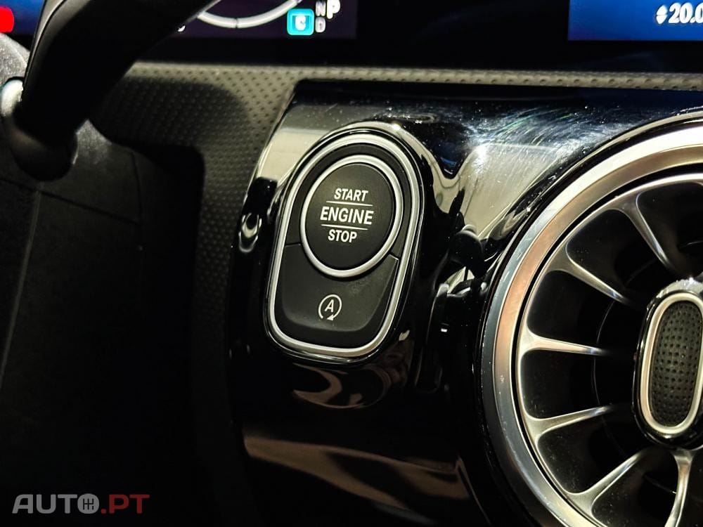 Mercedes-Benz CLA 200 7G-DCT AMG Line Advanced Plus