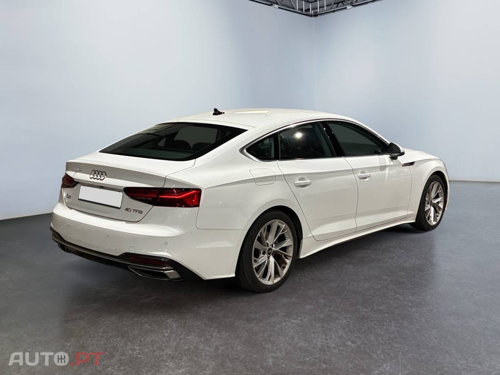 Audi A5 TFSI S tronic Business Line