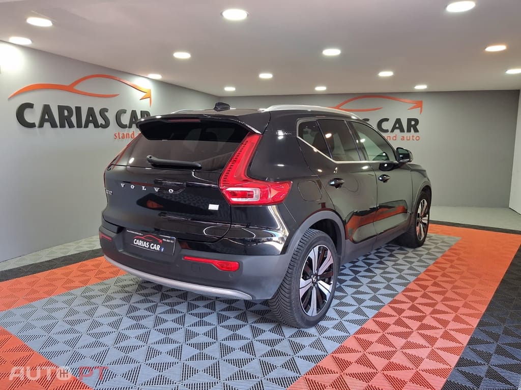Volvo XC40 1.5 T4 Recharge Start