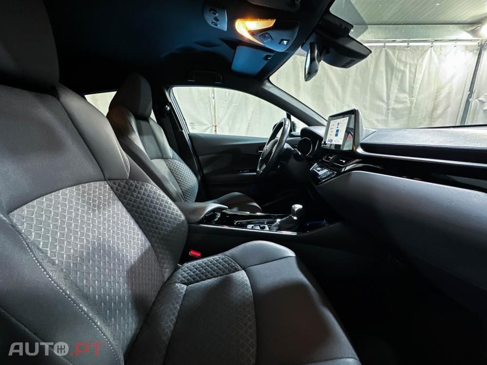Toyota C-HR 1.8 Hybrid Edition
