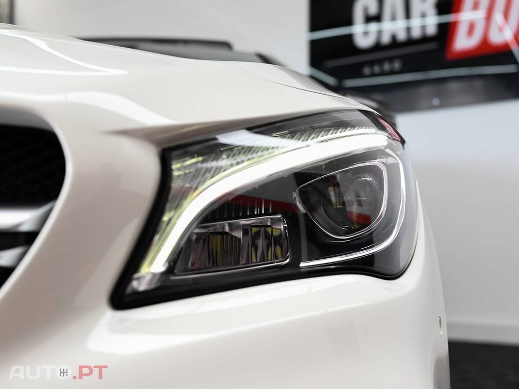 Mercedes-Benz CLA 45 AMG 4Matic Speedshift 7G-DCT