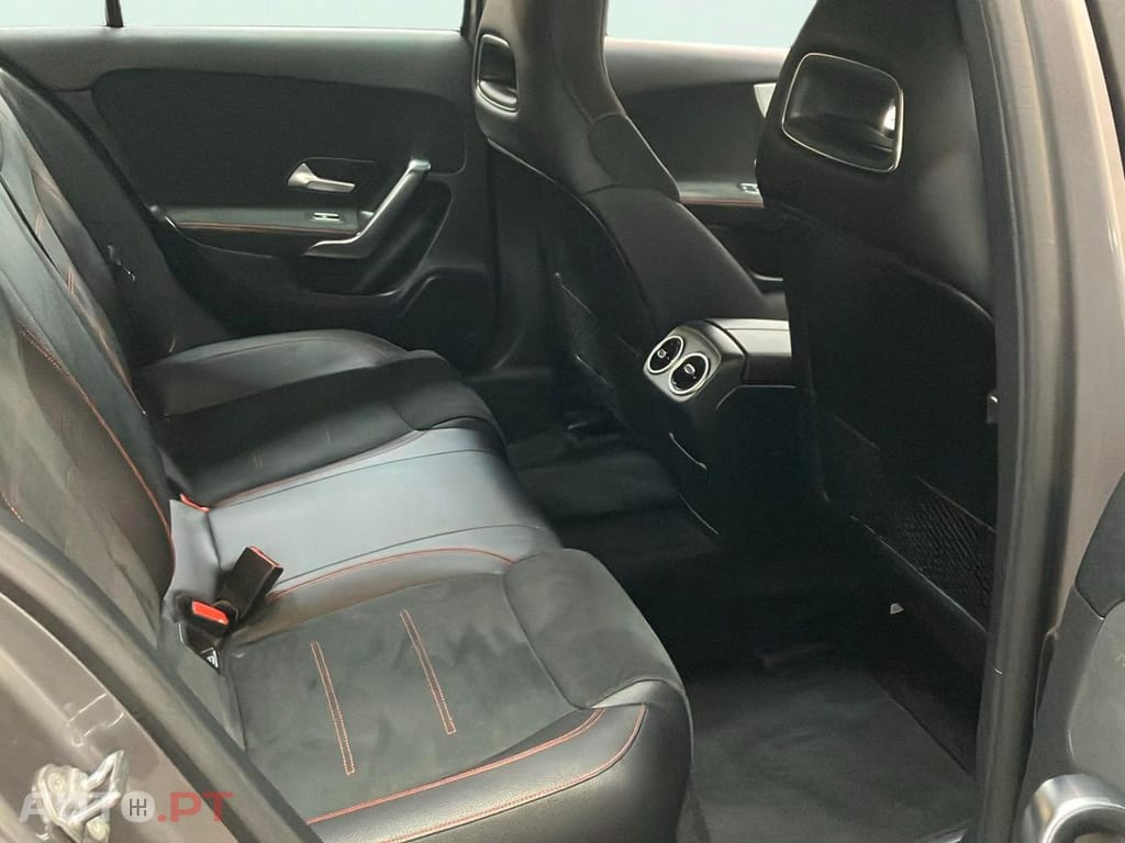 Mercedes-Benz A 200 7G-DCT AMG Line