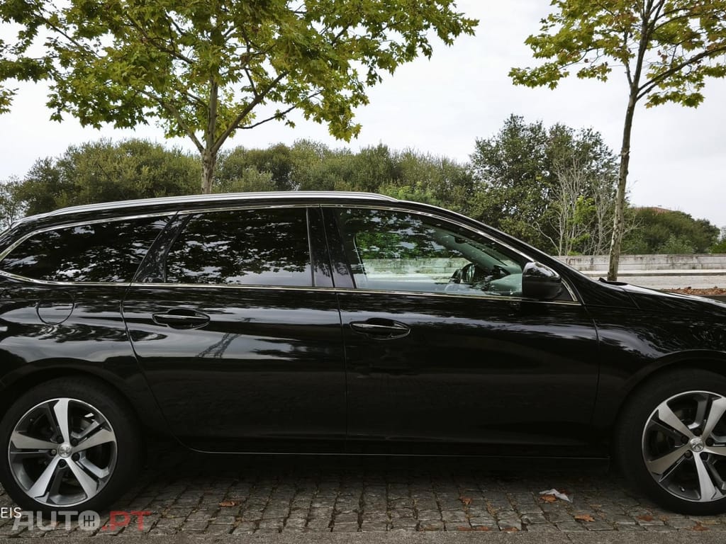Peugeot 308 1.6 e-HDi Allure J17