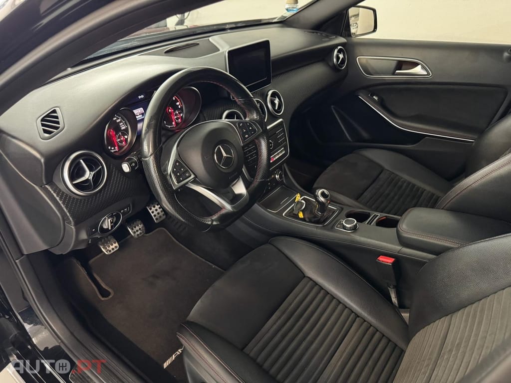 Mercedes-Benz A 160 d AMG Line