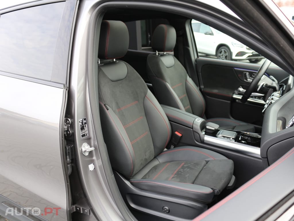 Mercedes-Benz GLA 250 e AMG Line