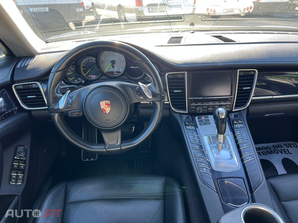 Porsche Panamera S e-Hybrid