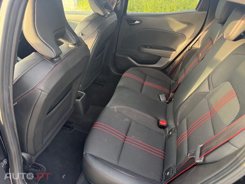 Renault Clio 1.0 TCe RS Line