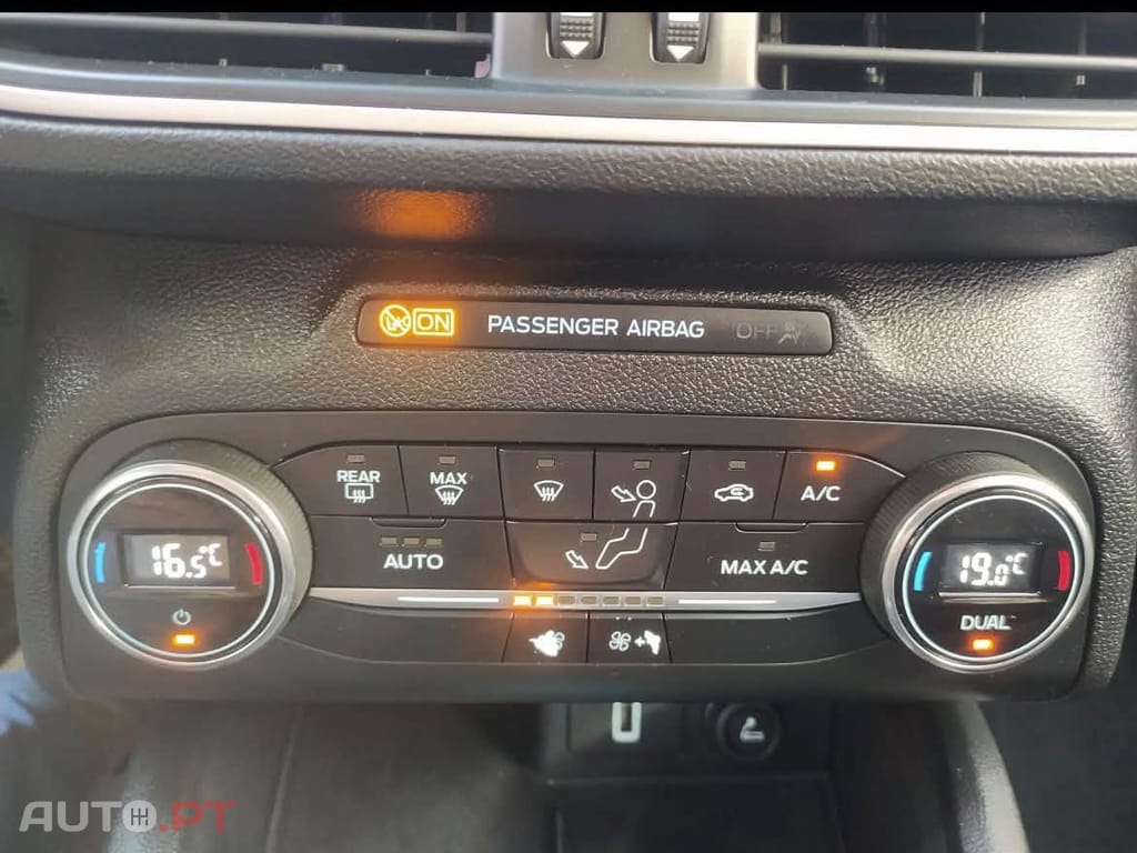 Ford Focus SW 1.5 TDCI EcoBlue Business-2020