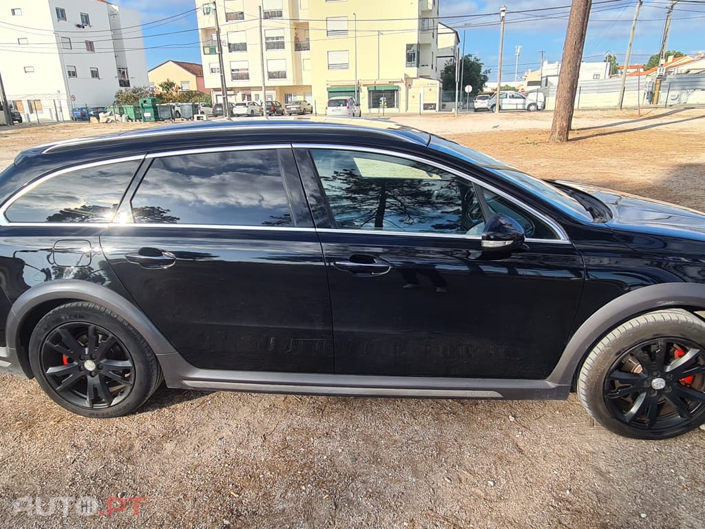 Peugeot 508 RXH Hybrid4
