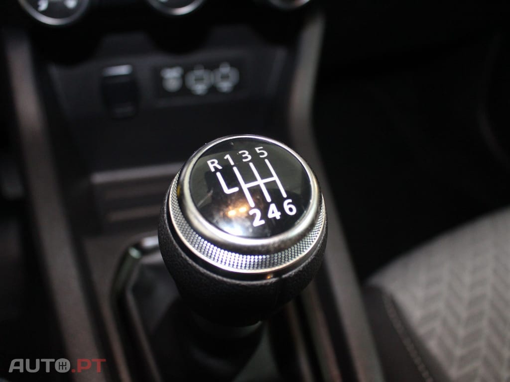 Renault Clio 1.0 TCe Limited Bi-Fuel