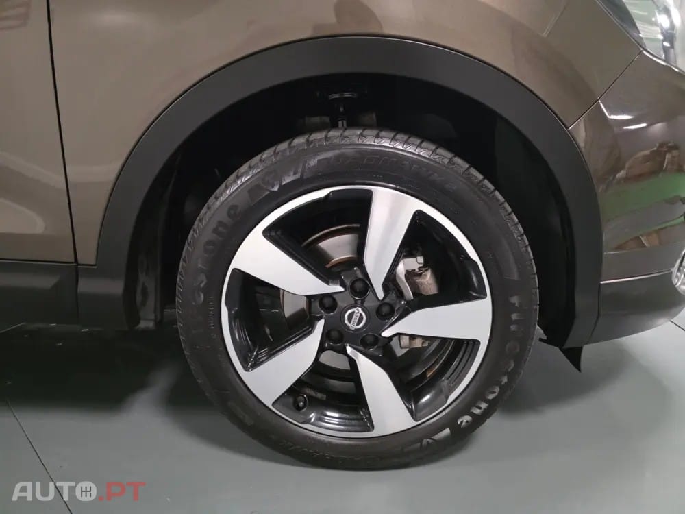 Nissan Qashqai 1.5 dCi N-Connecta Led