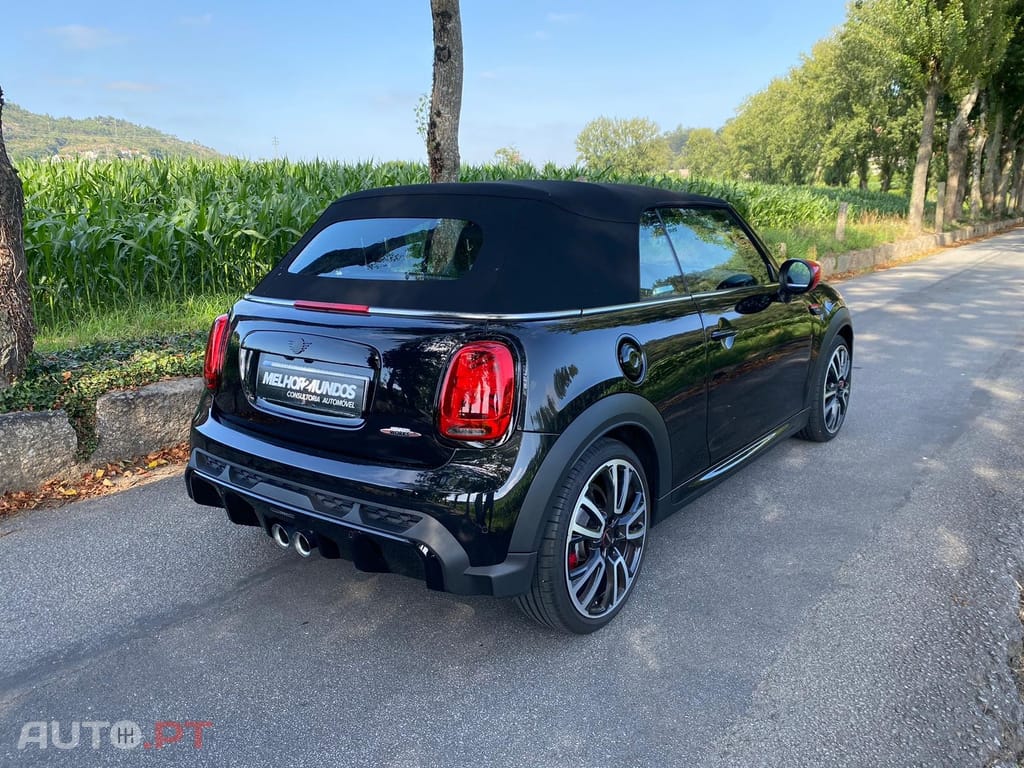 MINI John Cooper Works Plus Auto Desportiva