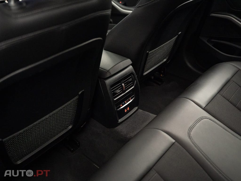 BMW 320 e Corporate Edition Auto