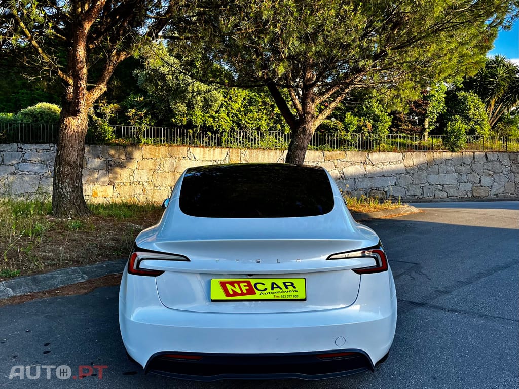 Tesla Model 3 Range Plus RWD