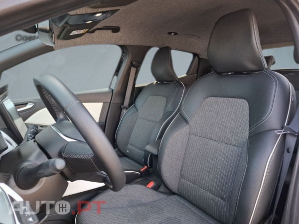 Renault Clio TCe 100 Bi-Fuel Techno