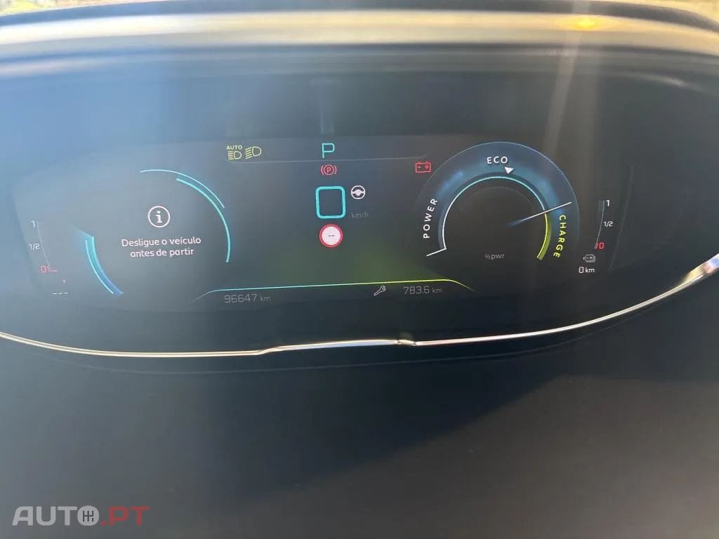 Peugeot 3008 1.6 Hybrid GT e-EAT8