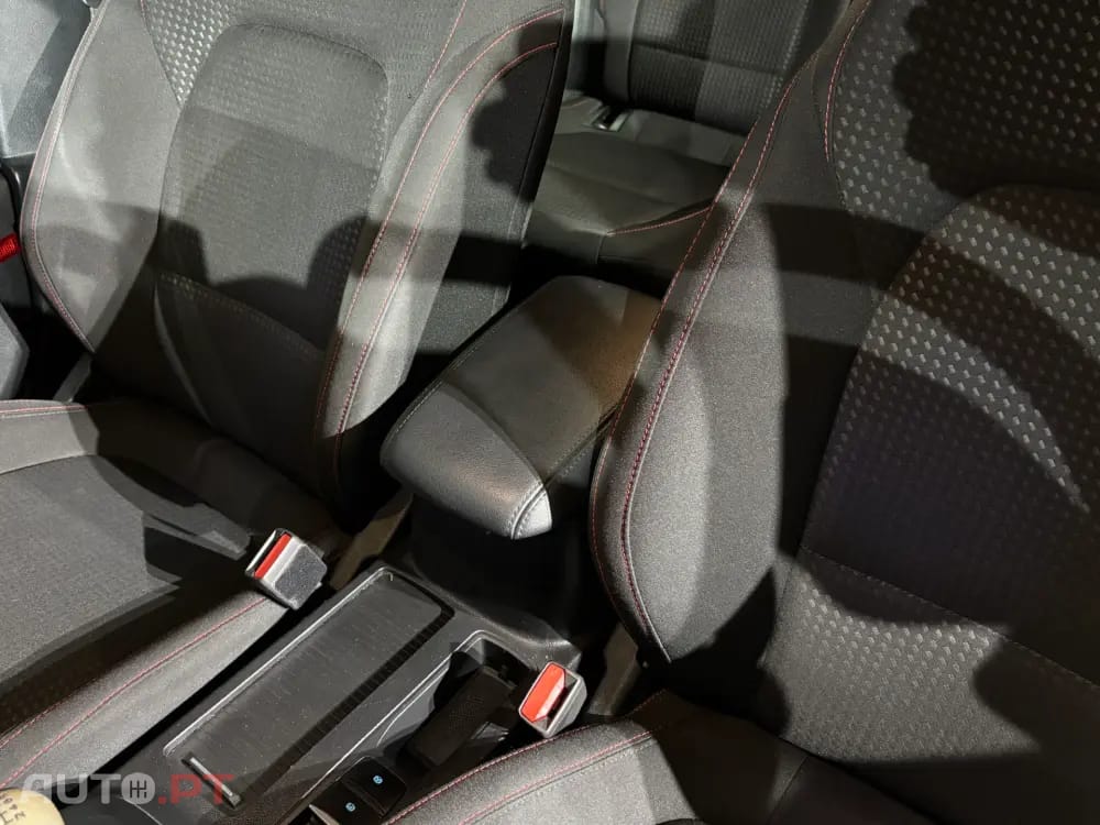 Ford Focus 1.0 EcoBoost MHEV ST-Line
