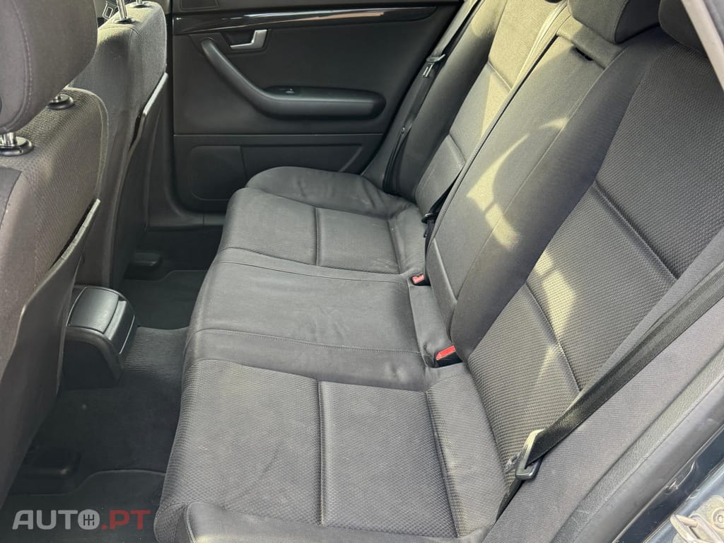 Audi A4 1.9 TDi M6 Sport