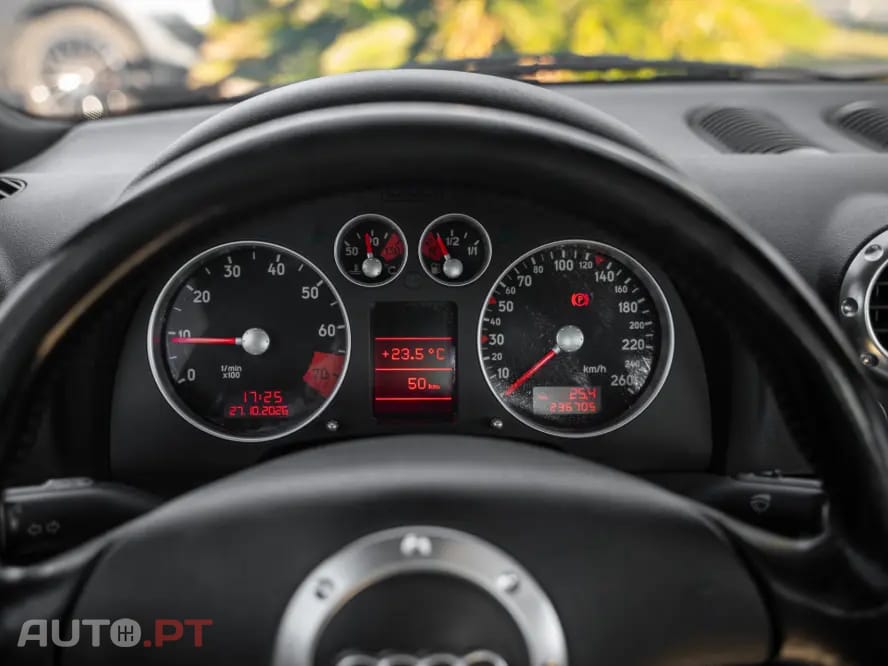 Audi TT 1.8 T quattro