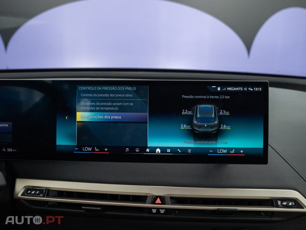 BMW iX xDrive 40