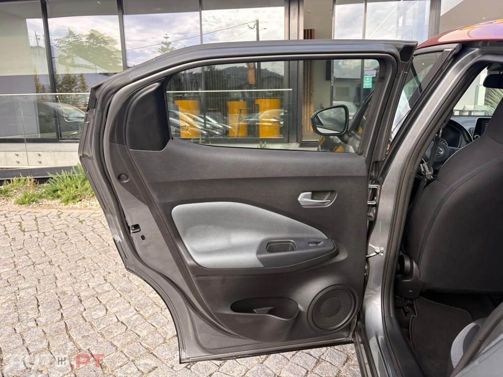 Nissan Juke 1.0 DIG-T N-Connecta