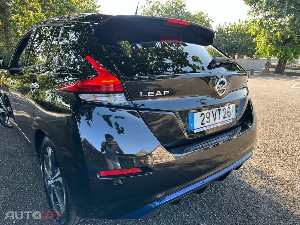 Nissan Leaf Tekna Two Tone+ProPilot Park