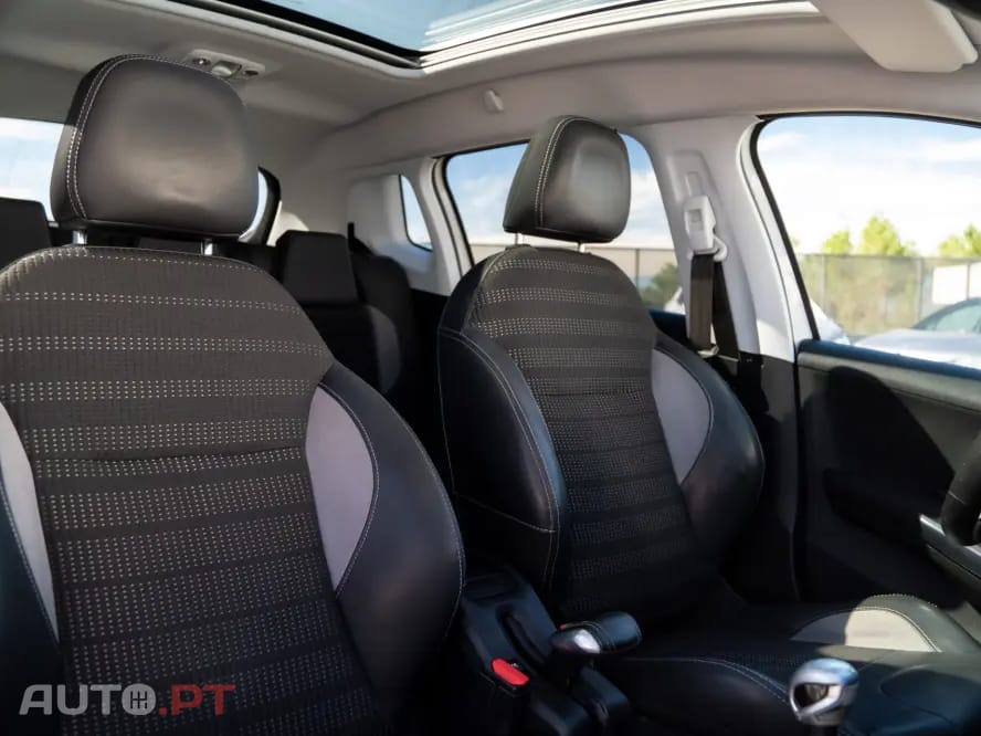 Peugeot 2008 1.6 BlueHDi Allure