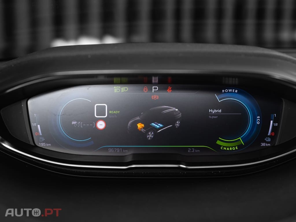 Peugeot 3008 1.6 Hybrid GT Pack e-EAT8