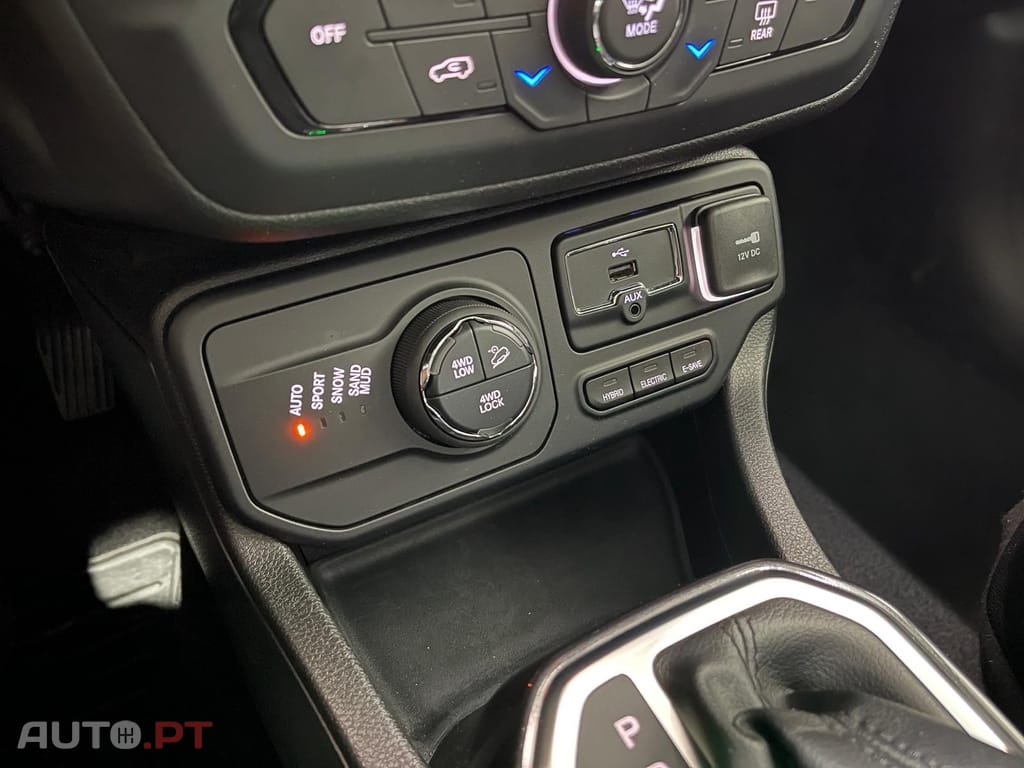 Jeep Renegade S  Plug-In-Hybrid 4xe I.V.A DEDUTÍVEL