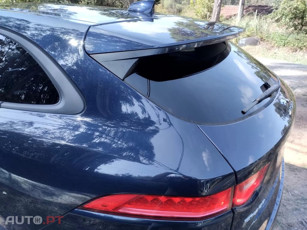 Jaguar F-Pace 2.0 i4D Prestige