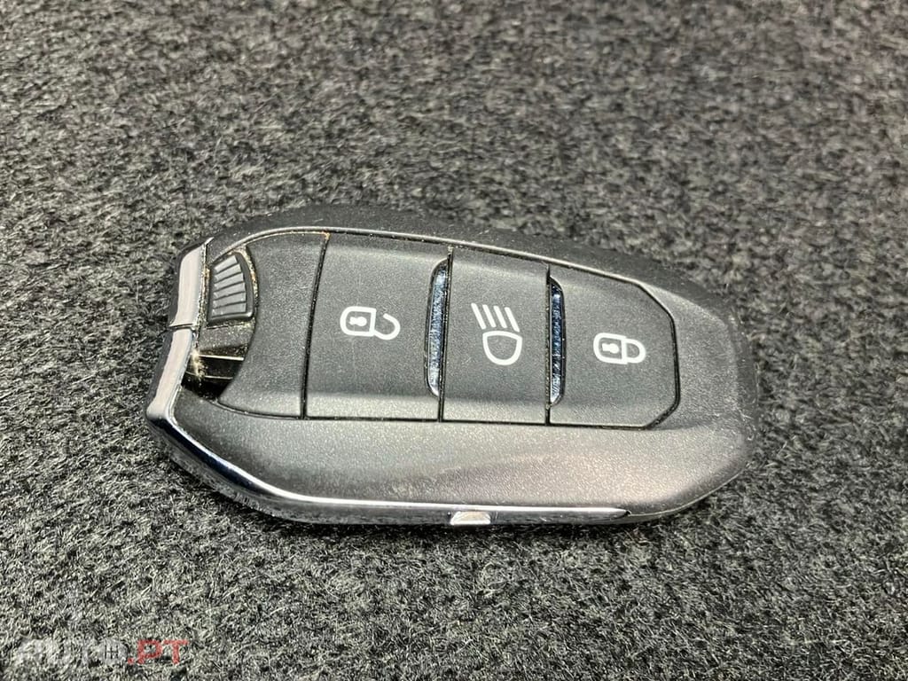 Peugeot 5008 1.5 BlueHDi Allure Pack EAT8