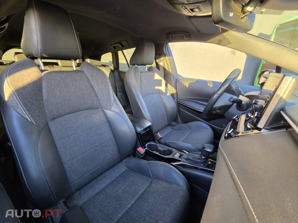 Toyota Corolla Touring Sports 1.8 Hybrid Comfort+P.Sport
