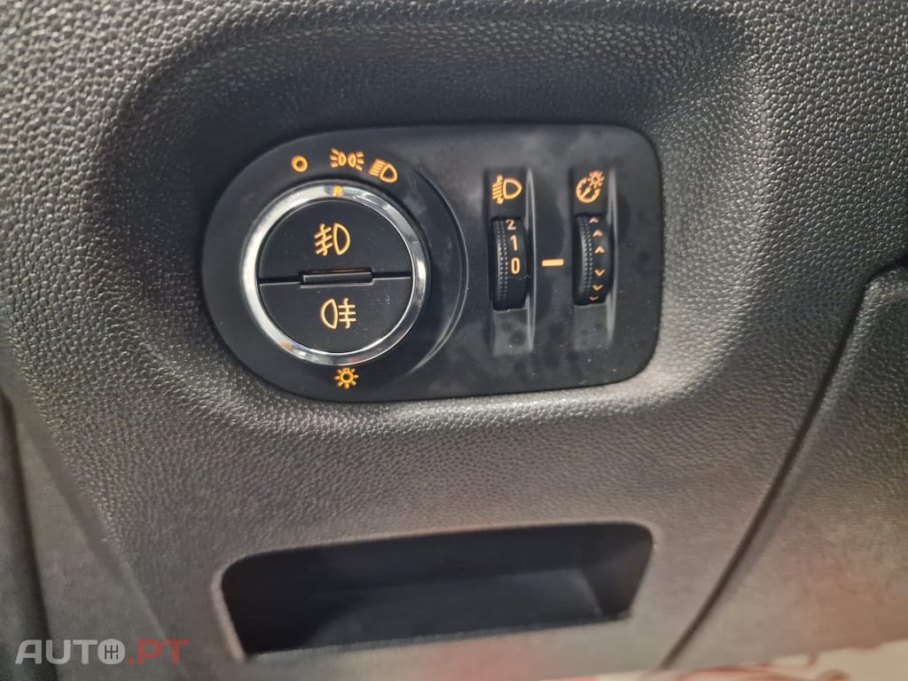 Opel Corsa ND