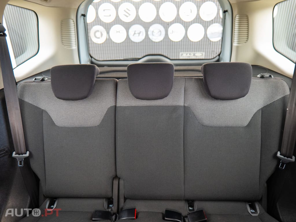 Ford Tourneo 1.5 TDCi Ambiente