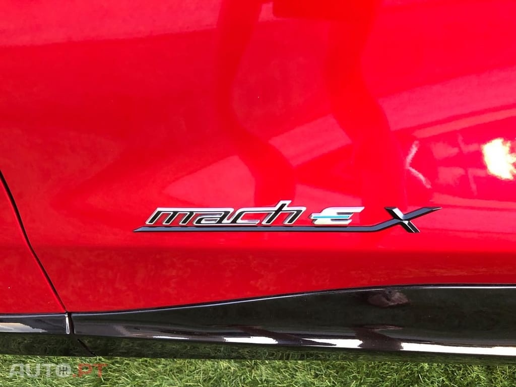 Ford Mustang Mach-E 98.7 kWh Premium