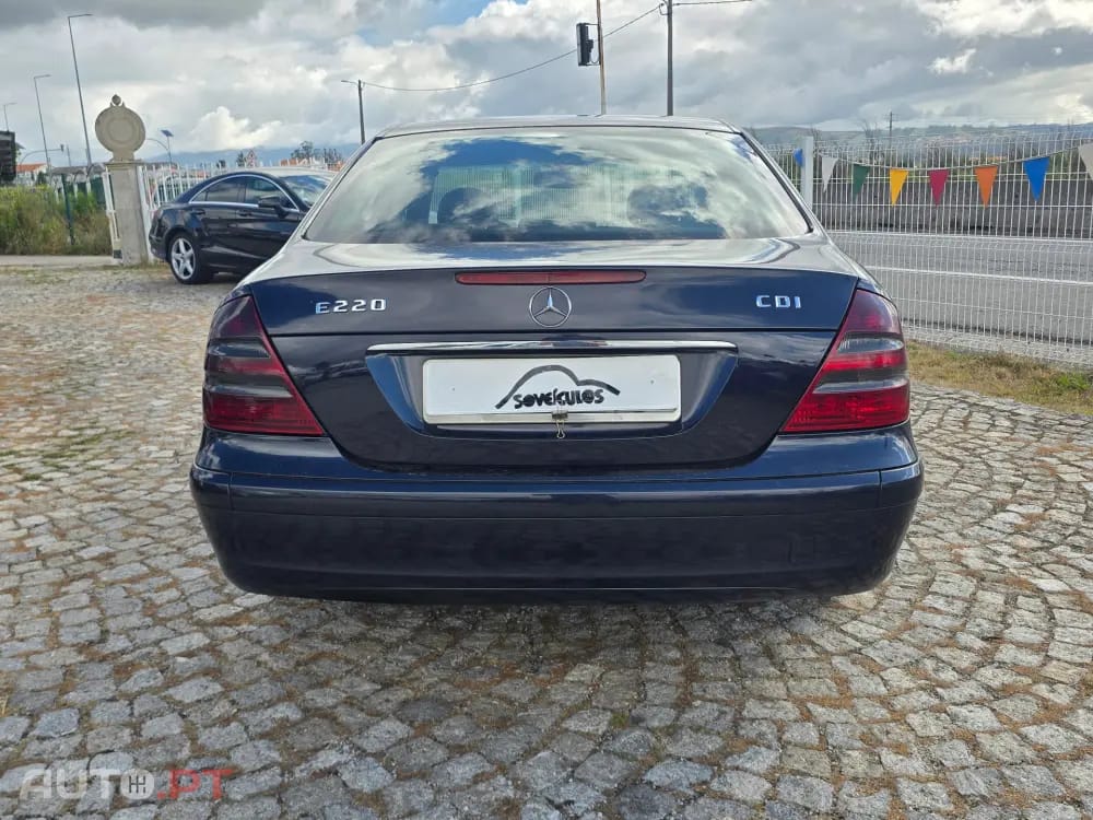 Mercedes-Benz E 200 CDI Classic Aut.