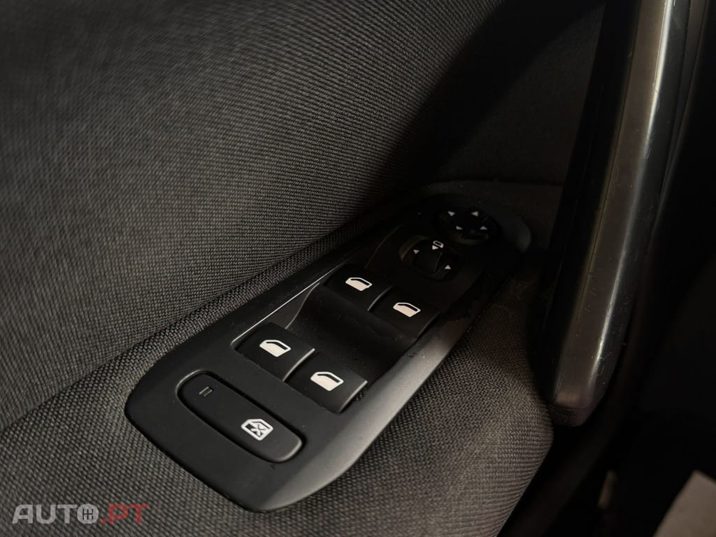 Peugeot 308 1.6 BlueHDi Allure