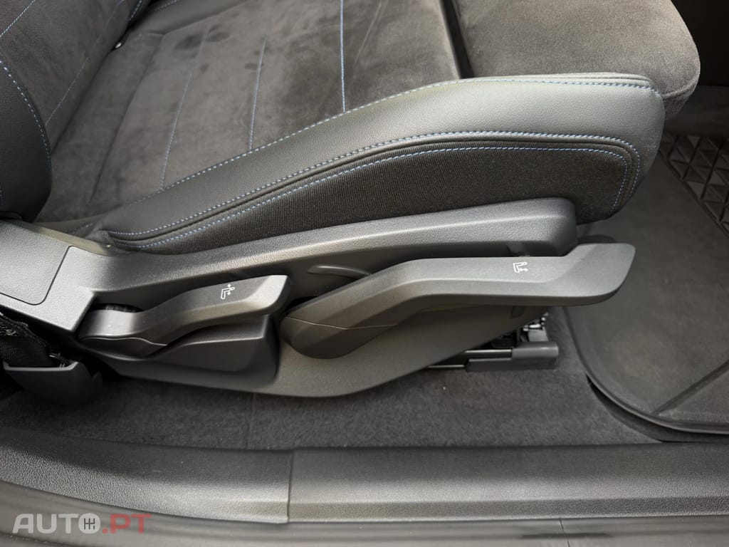 BMW 225 e xDrive Pack Desportivo M