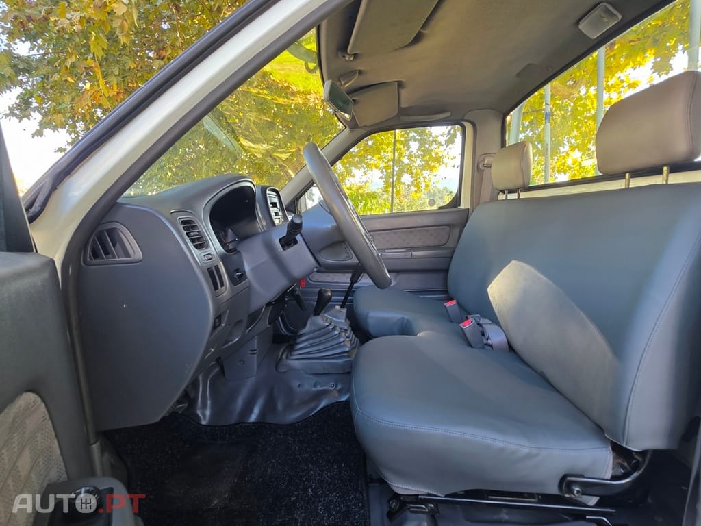 Nissan Pick Up 2.5 TD KC 4L