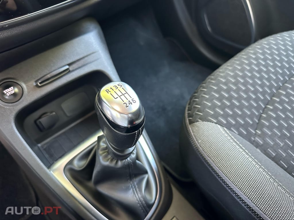 Renault Captur 1.5 dCi Initiale Paris