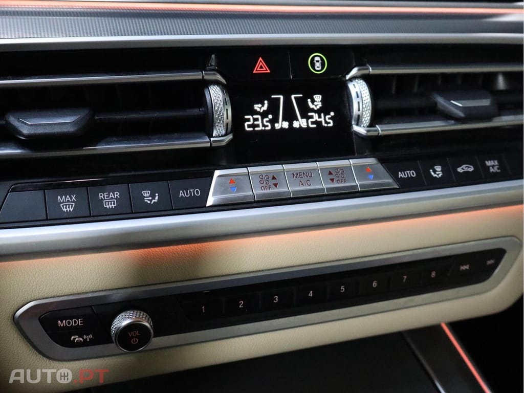 BMW X5 xDrive45e Auto Business