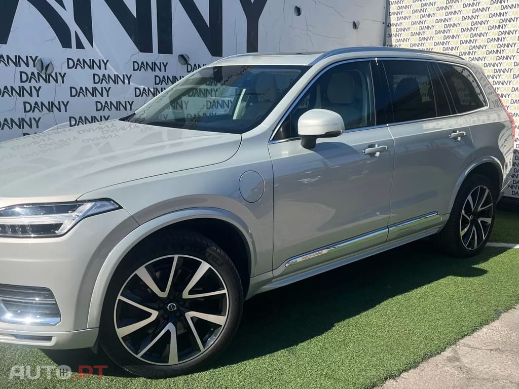 Volvo XC90 2.0 T8 PHEV Inscription Expression AWD