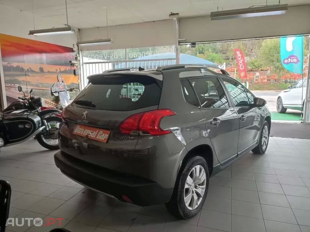 Peugeot 2008 1.6 e-HDi Active
