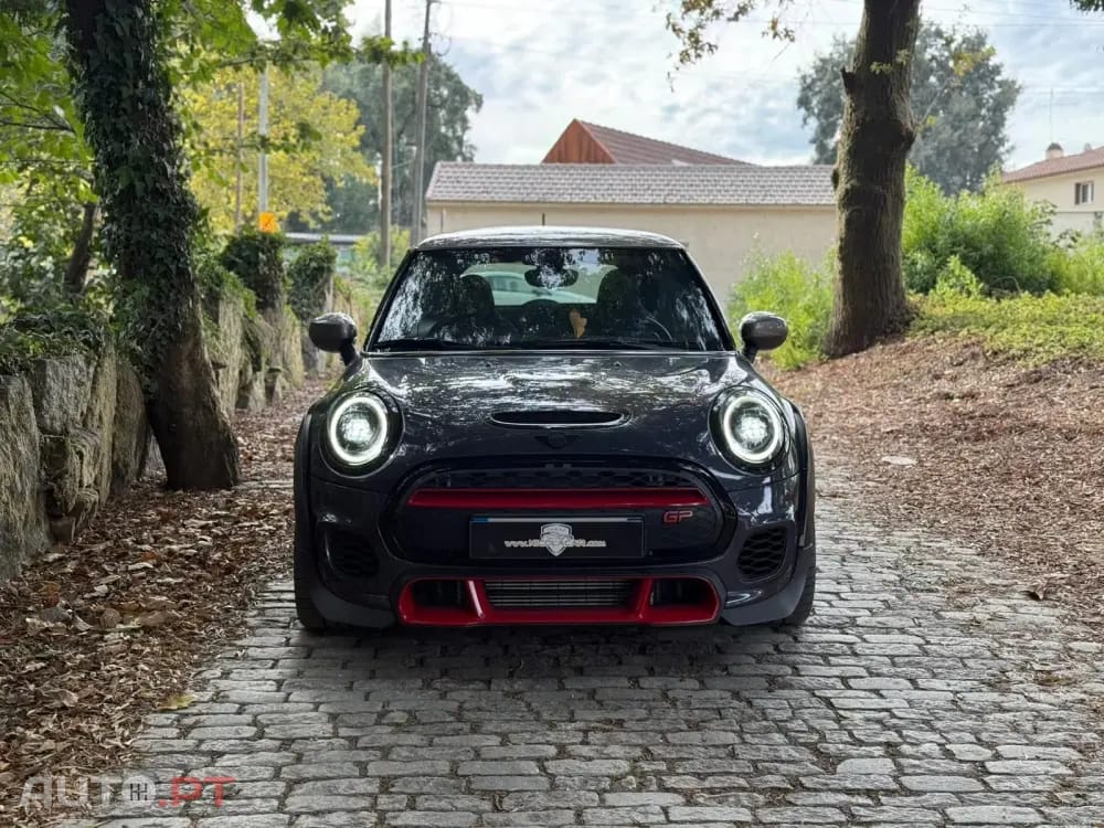 MINI Cooper John Cooper Works GP Aut.