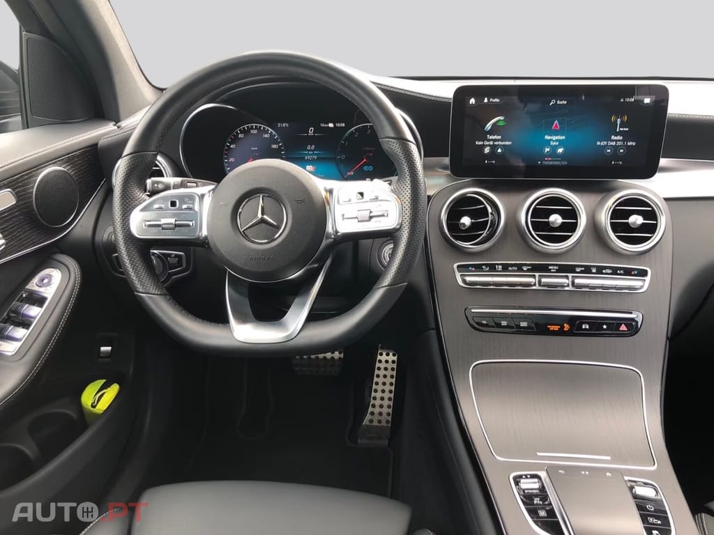 Mercedes-Benz GLC 300 de 4M AMG