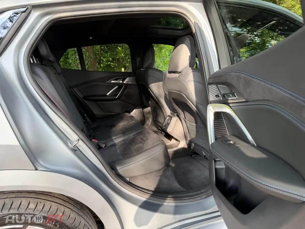 BMW iX2 xDrive30 Pack Desportivo M Pro