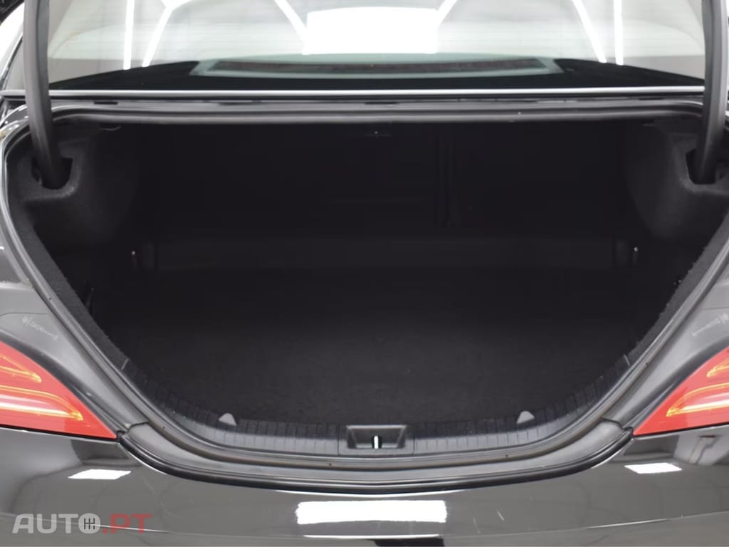 Mercedes-Benz CLA 45 AMG 4M