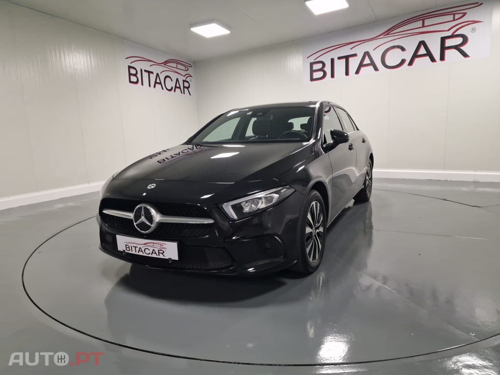 Mercedes-Benz A 250 E STYLE PLUS Hibrido Plug-In