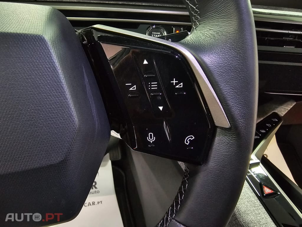 Peugeot 5008 1.2 Hybrid Allure Pack EAT8